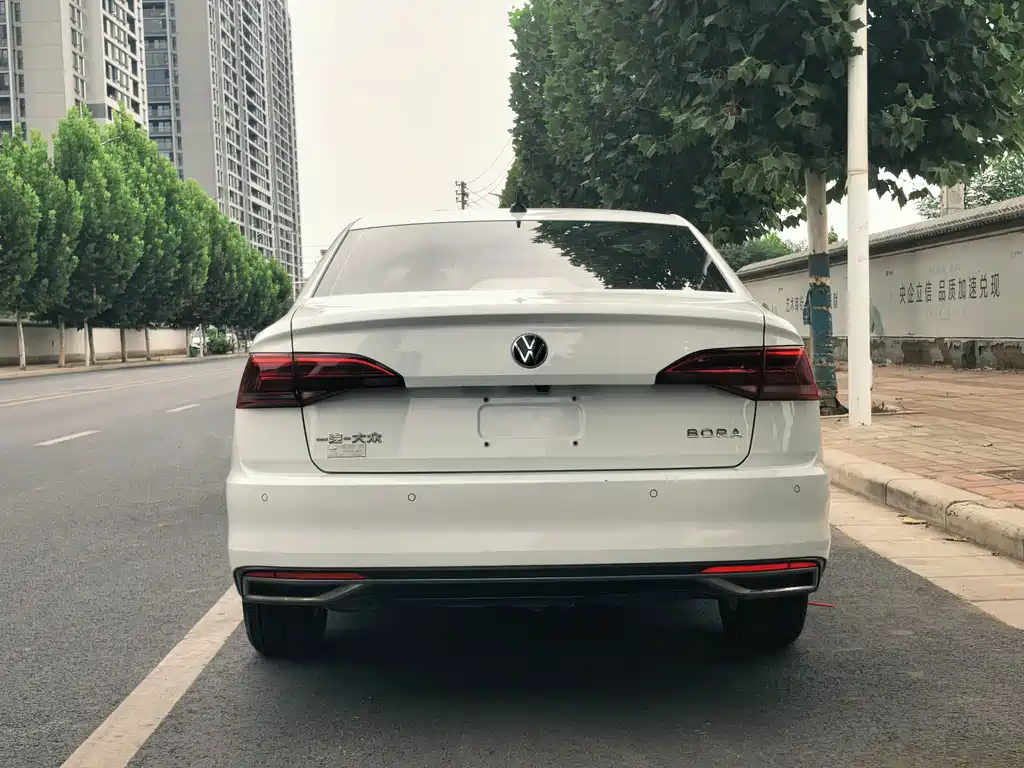 Volkswagen Bora — миниатюра 8