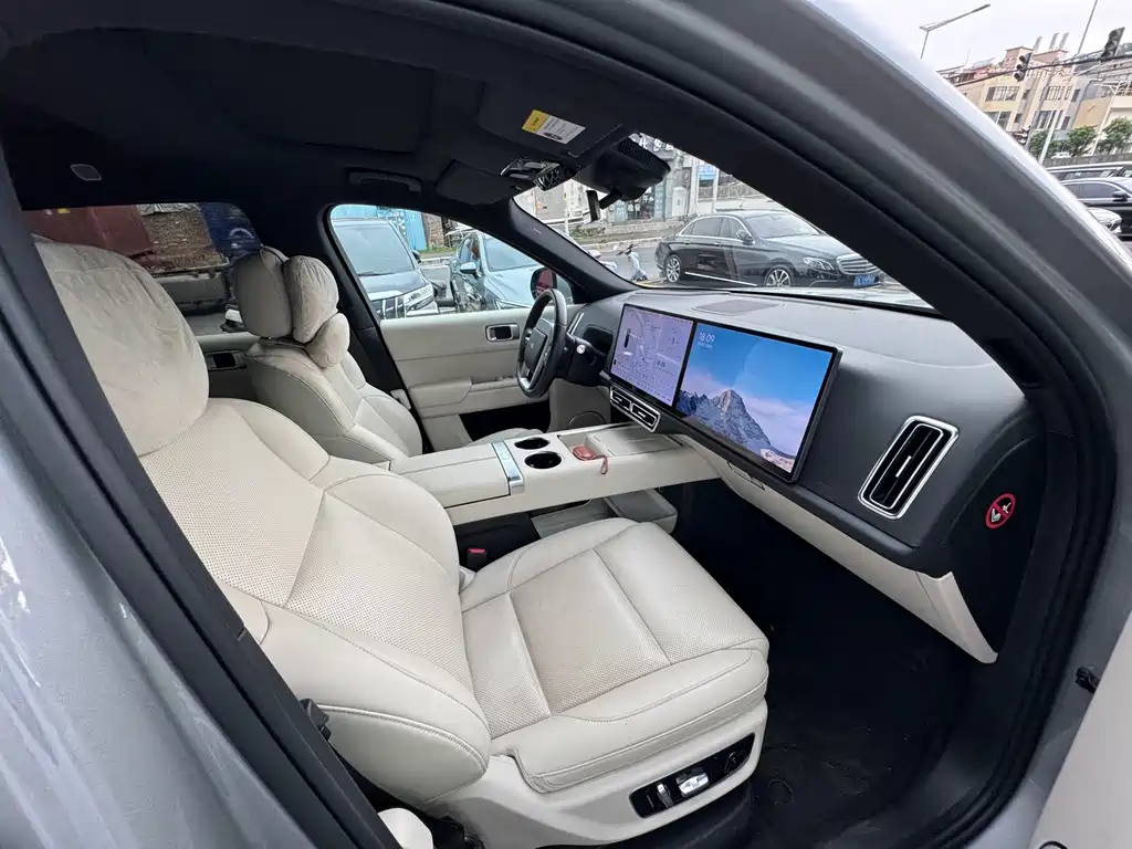 Li Auto Li L8 — миниатюра 11