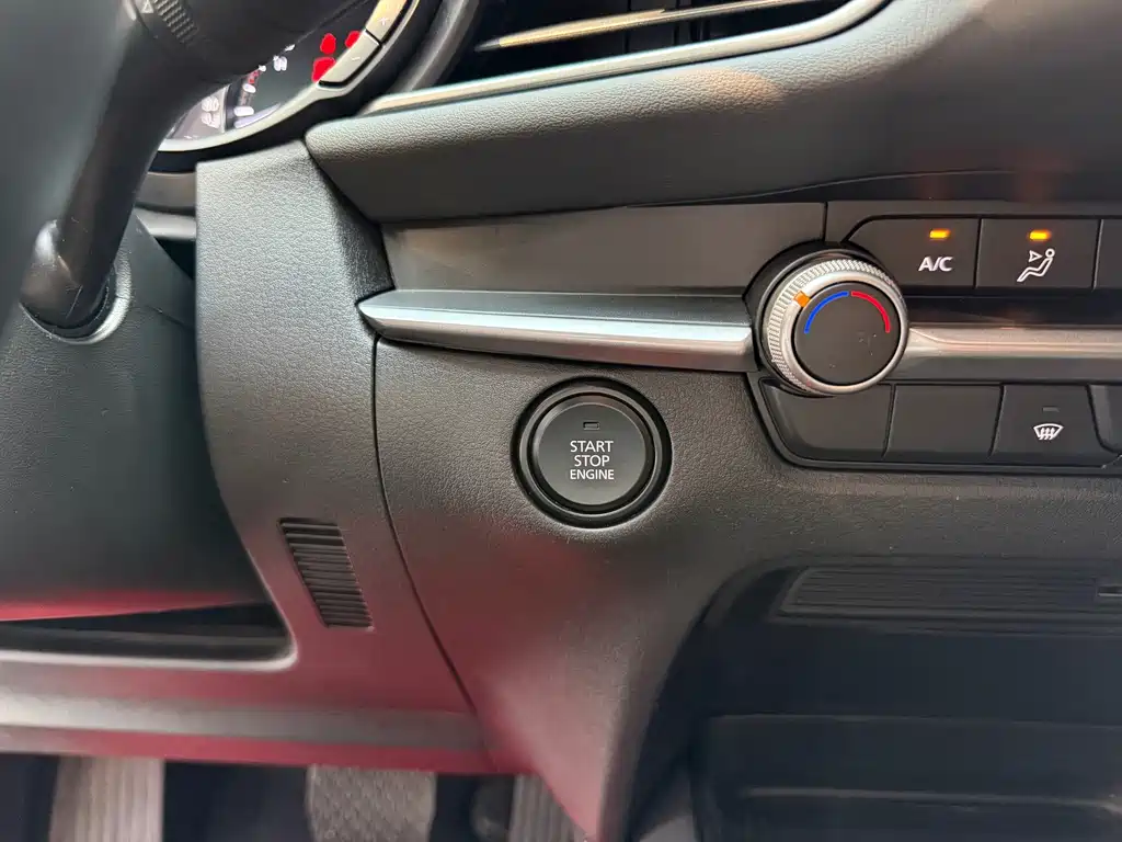 Mazda CX-30 — миниатюра 11