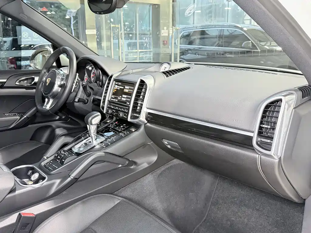 Porsche Cayenne — фотографии объявления, Фото 13