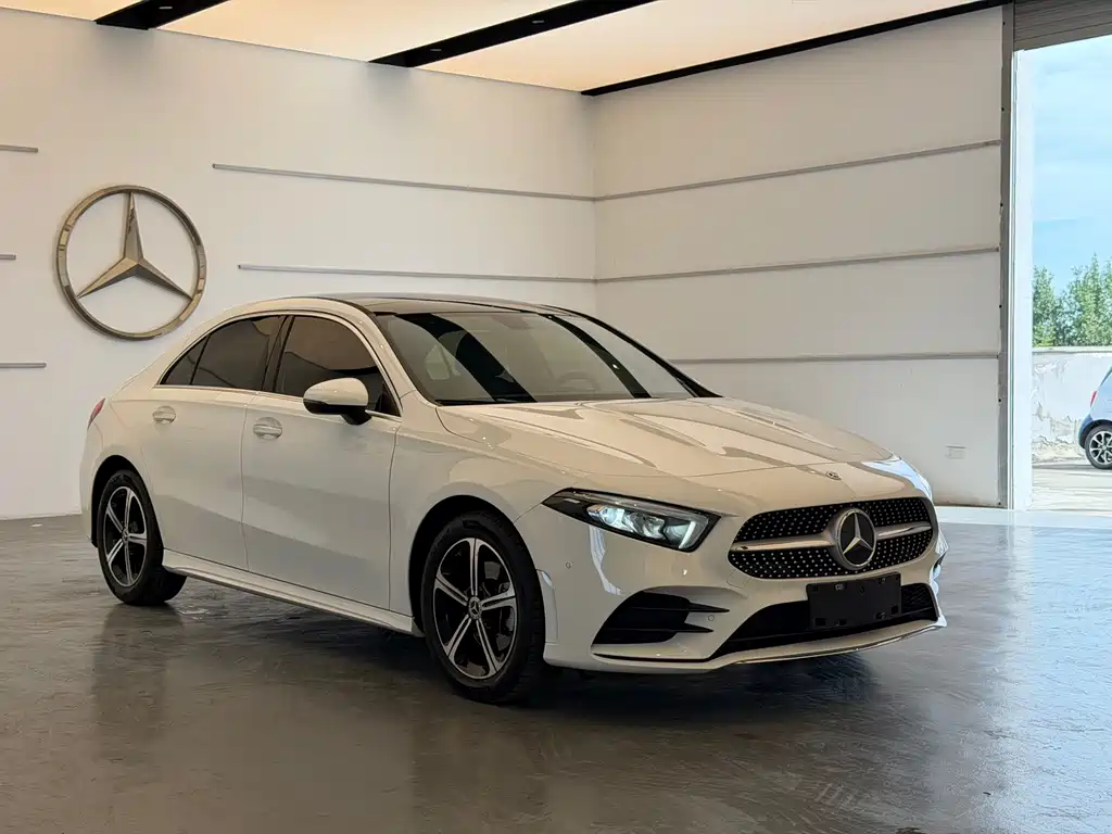 Mercedes-Benz A-Class — миниатюра 3