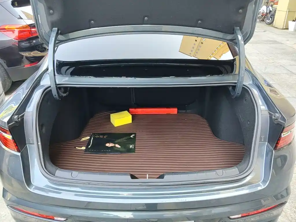 Geely Xingrui — миниатюра 19