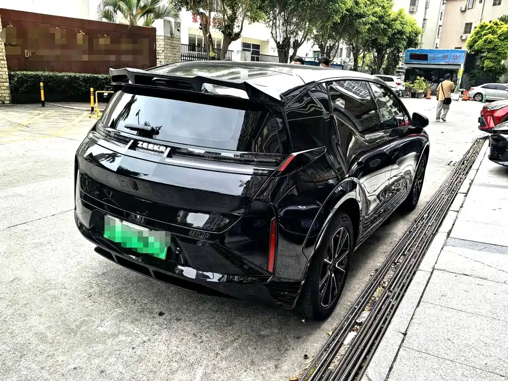 ZEEKR EXTREME KRYPTON X