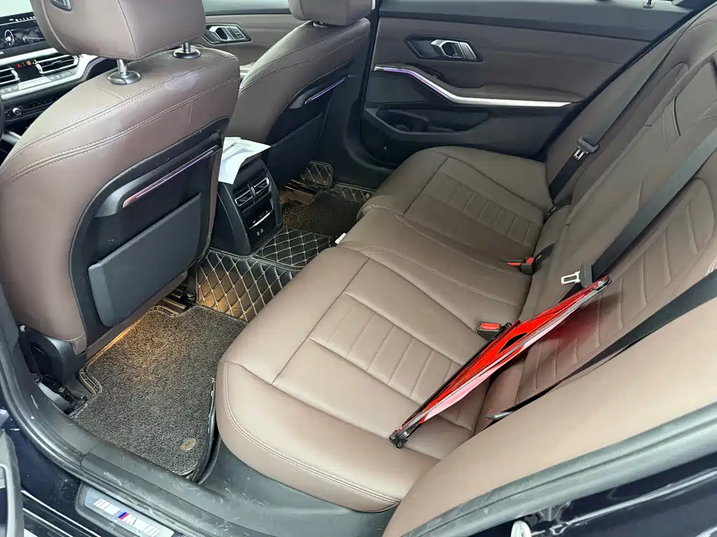 BMW 3 Series — миниатюра 11