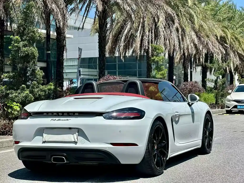 Porsche 718 2018 Boxster 2.0T