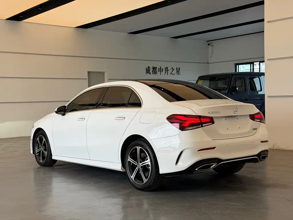 Mercedes-Benz A-Class — миниатюра 5