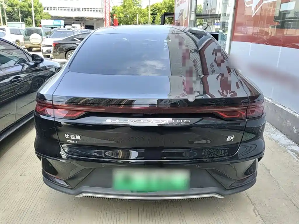 BYD Han — миниатюра 6