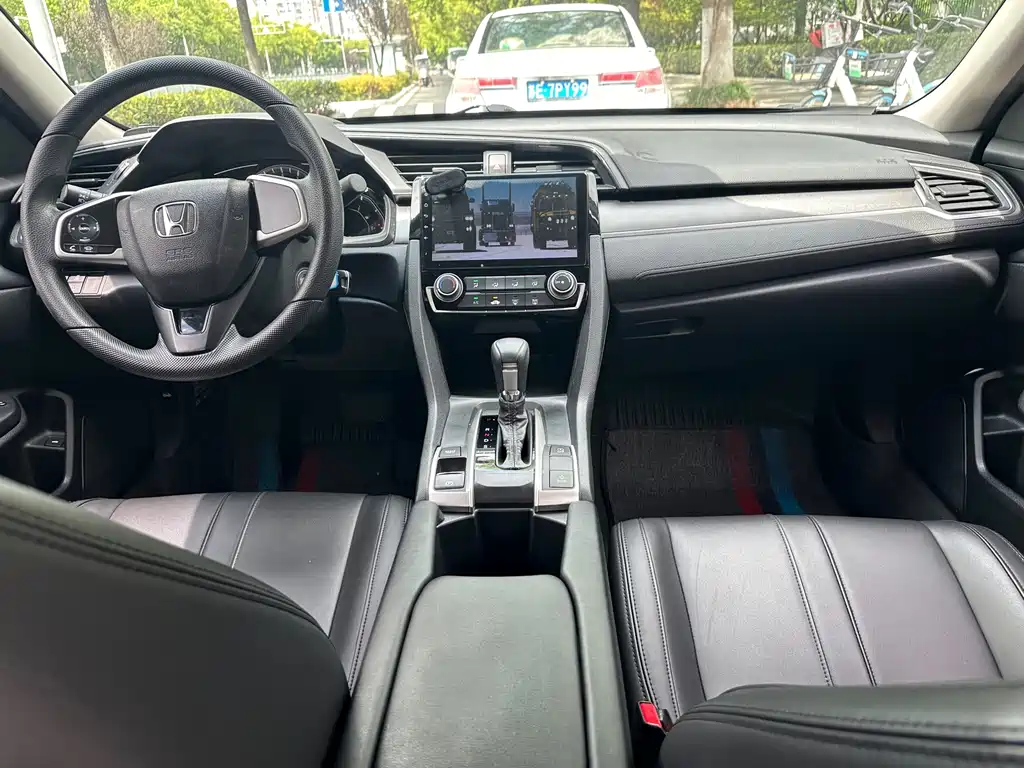 Honda Civic — миниатюра 11