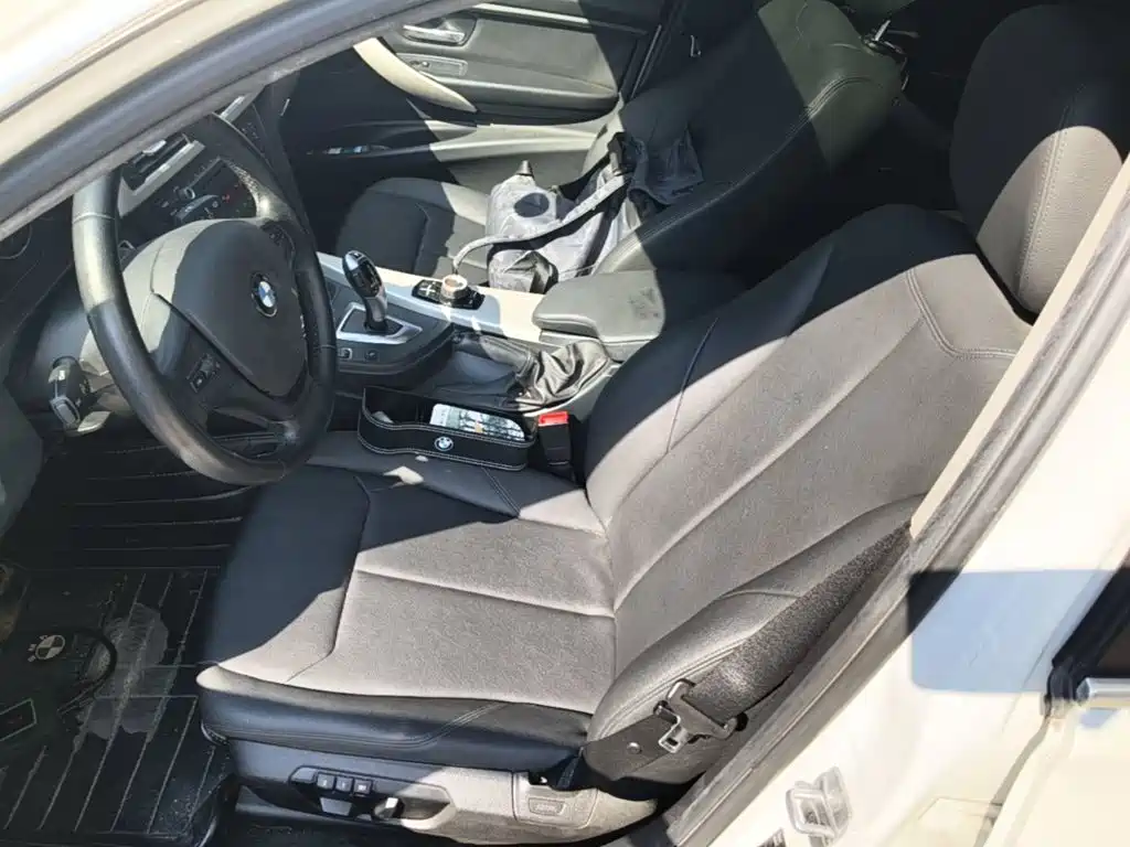 BMW 3 Series — миниатюра 15
