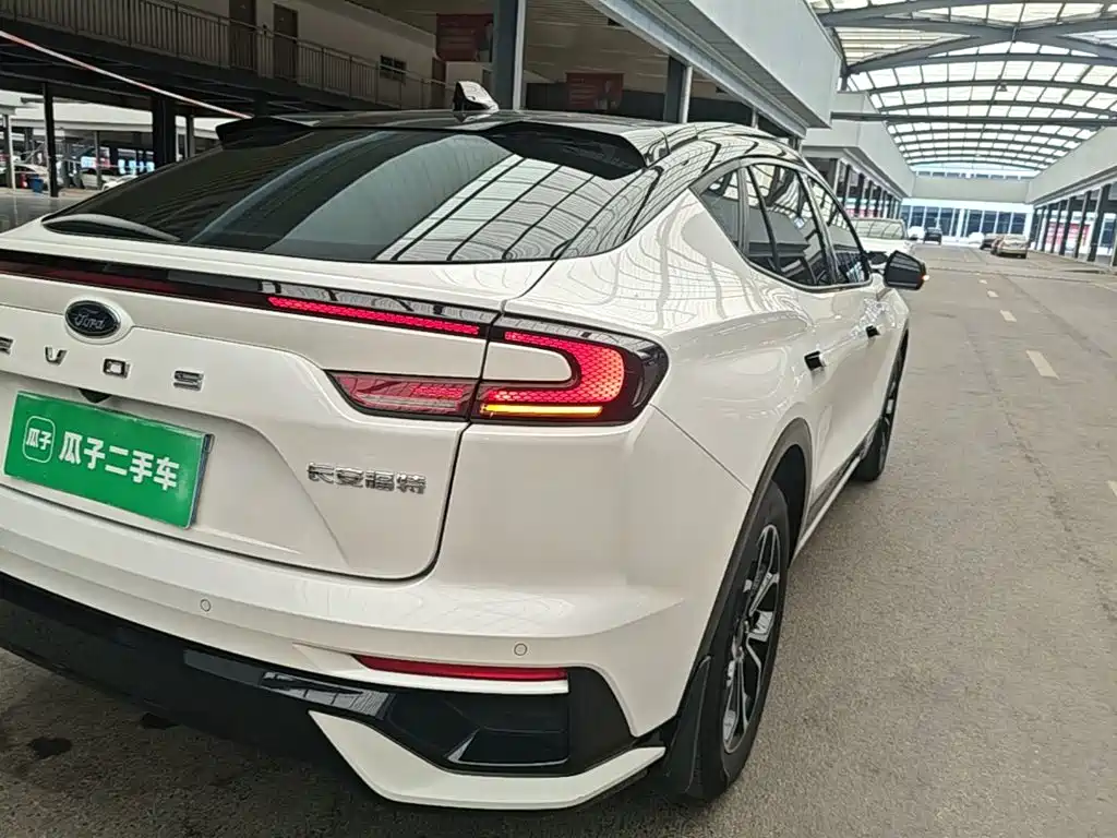 Ford Evos — миниатюра 8