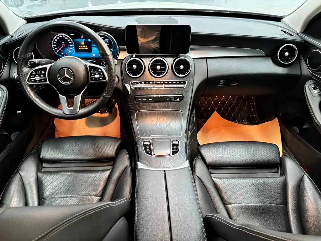 Mercedes-Benz C-Class — миниатюра 10