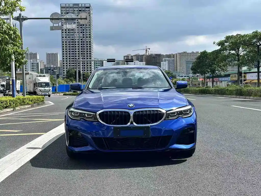 BMW 3 Series — миниатюра 2
