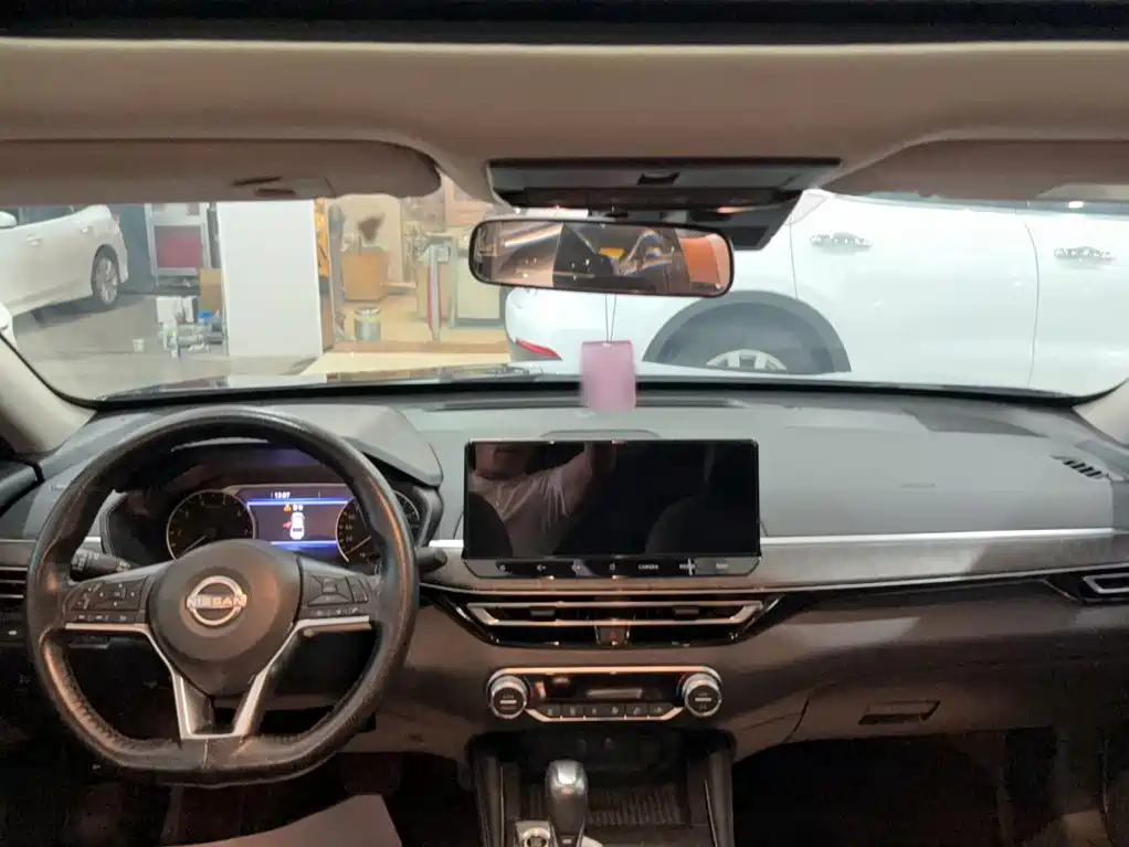 Nissan Teana — миниатюра 18