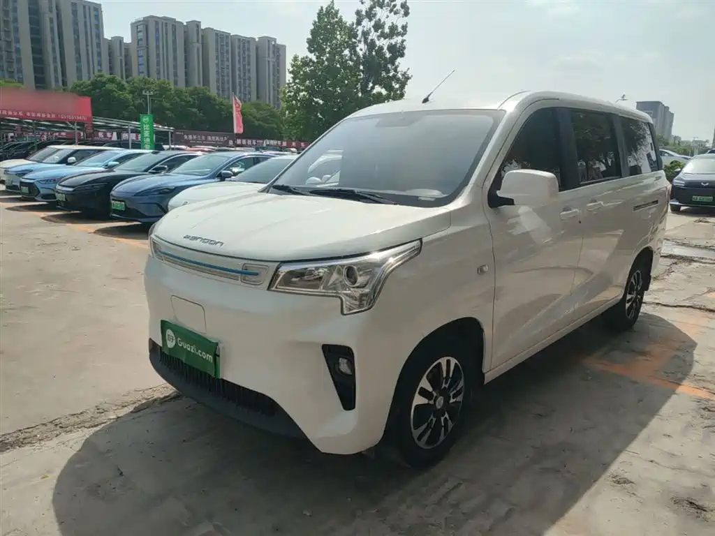 Fengguang Fengguang E380 2023