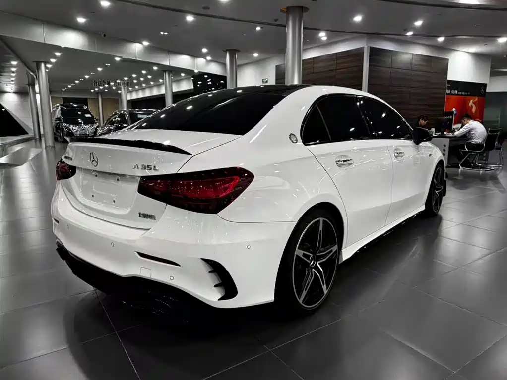 Mercedes-Benz A-Class AMG — миниатюра 5