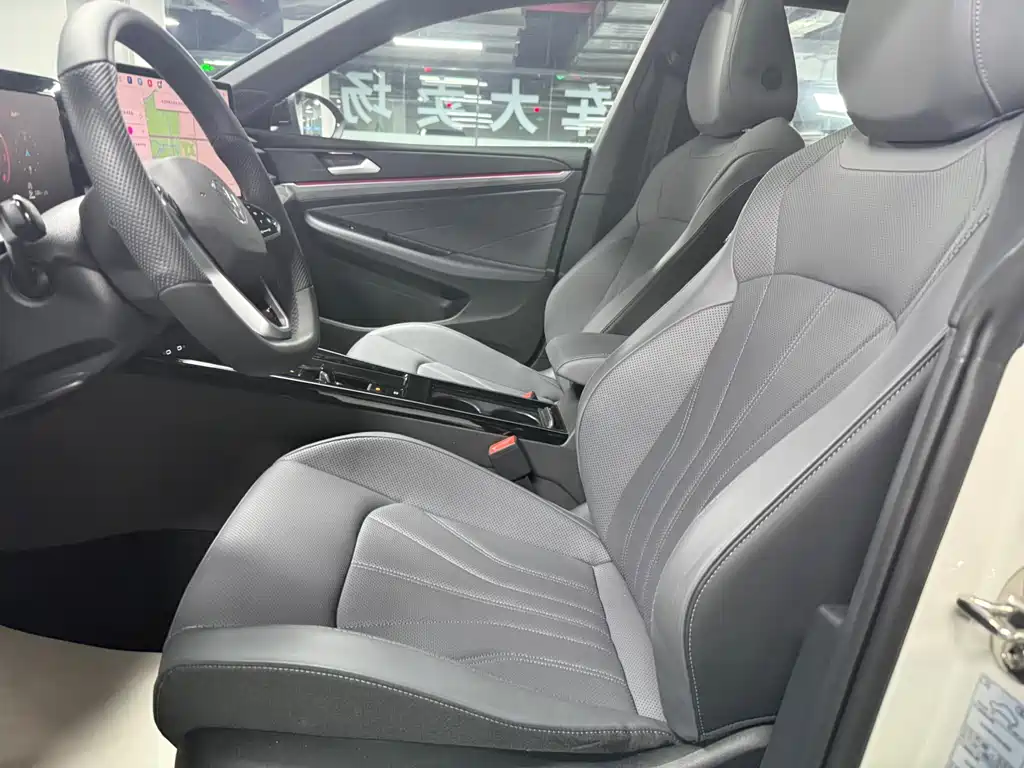 Volkswagen Lamando 2026 L GTS 380TSI