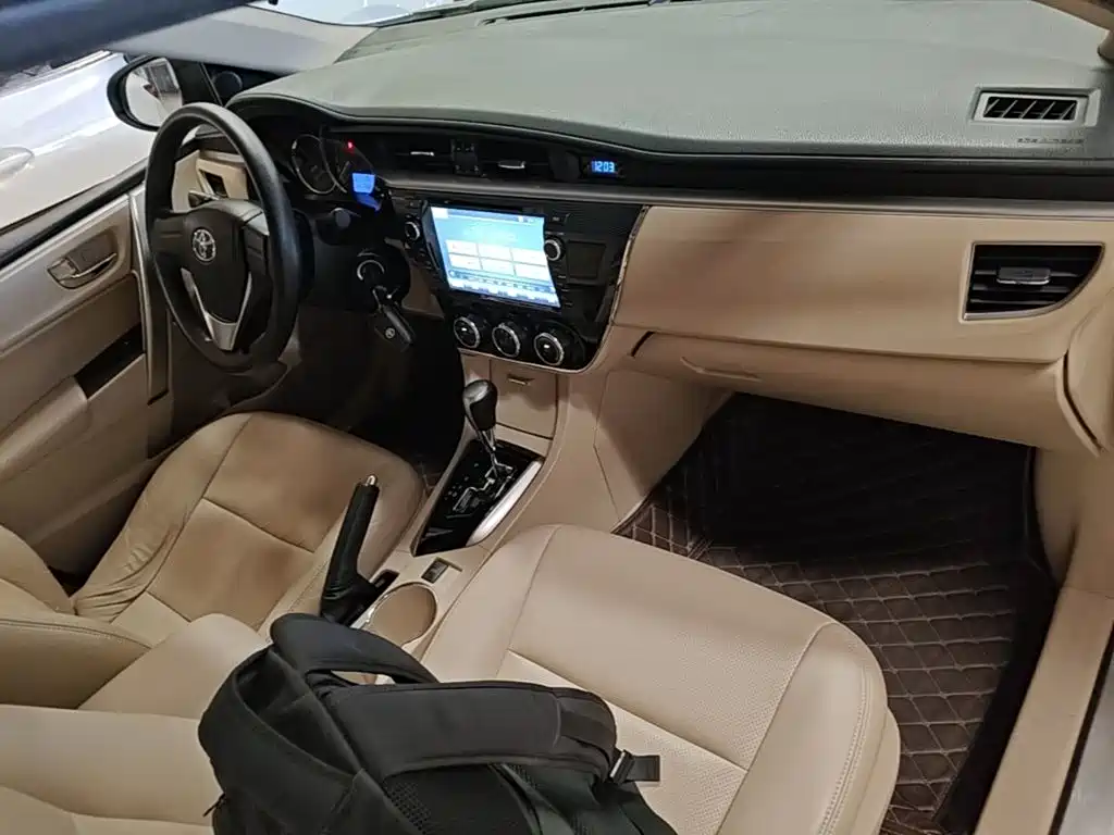 Toyota Corolla — миниатюра 10