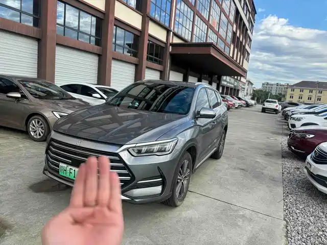 2022 BYD Song Plus