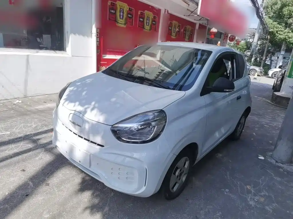 Roewe Clever — миниатюра 2