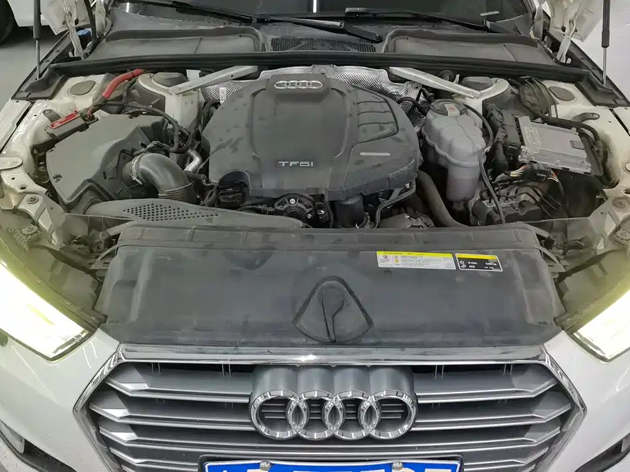 Audi A4L — миниатюра 10