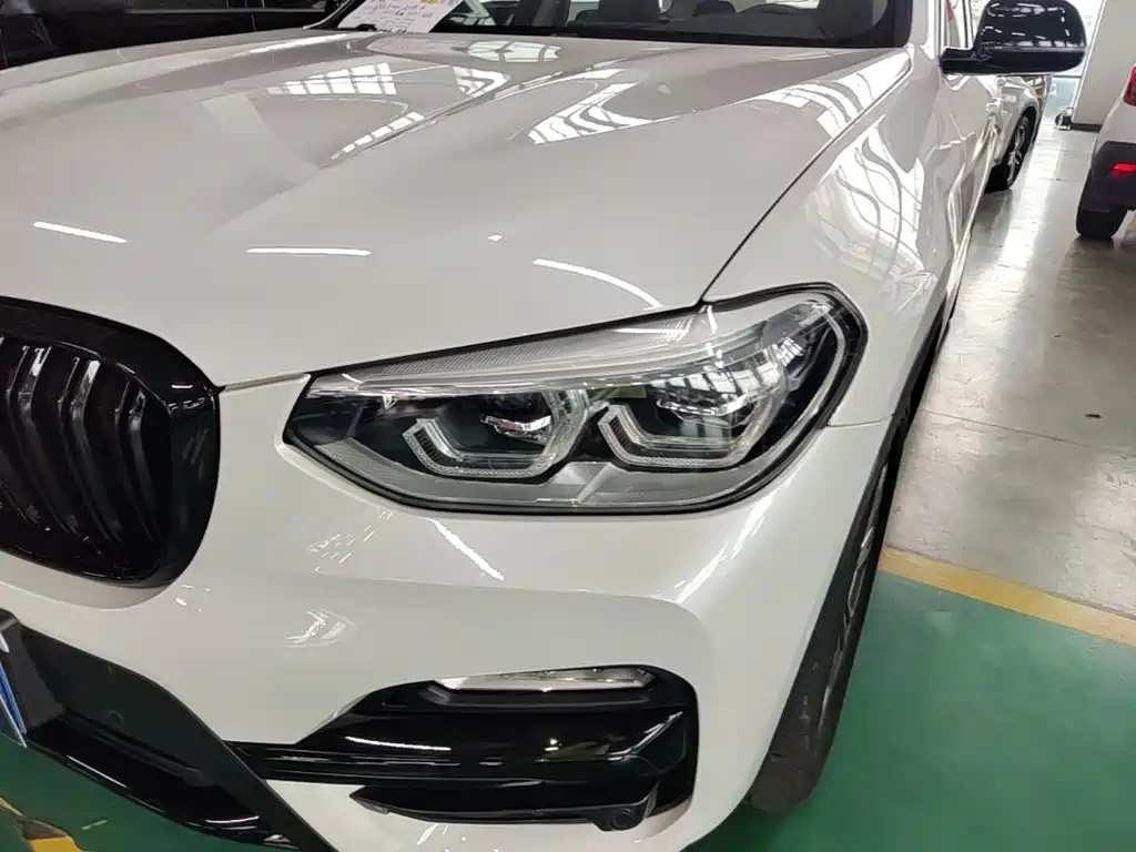 BMW X3 — миниатюра 24
