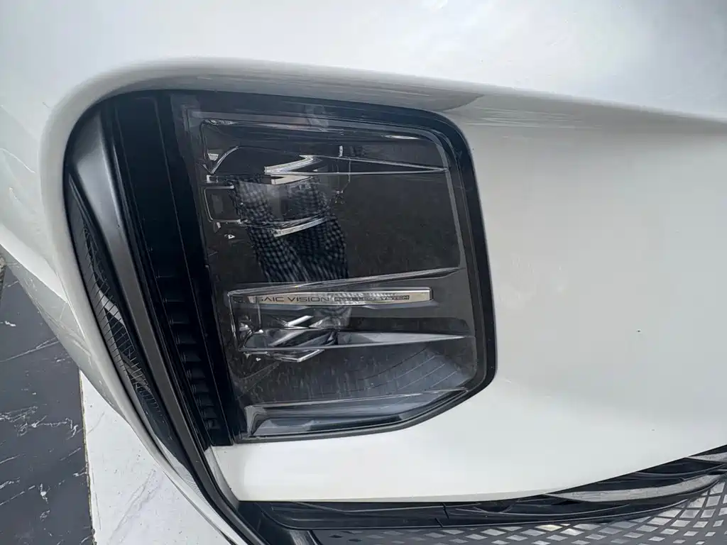 Roewe RX5 MAX — миниатюра 4