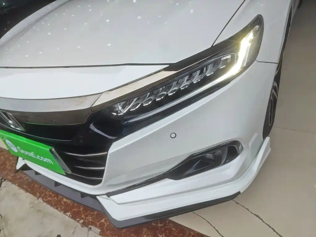 Honda Accord — миниатюра 24