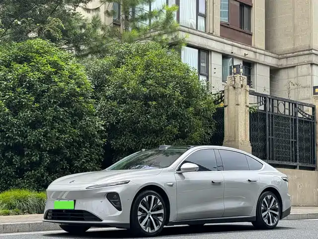 2025 Nio ET7