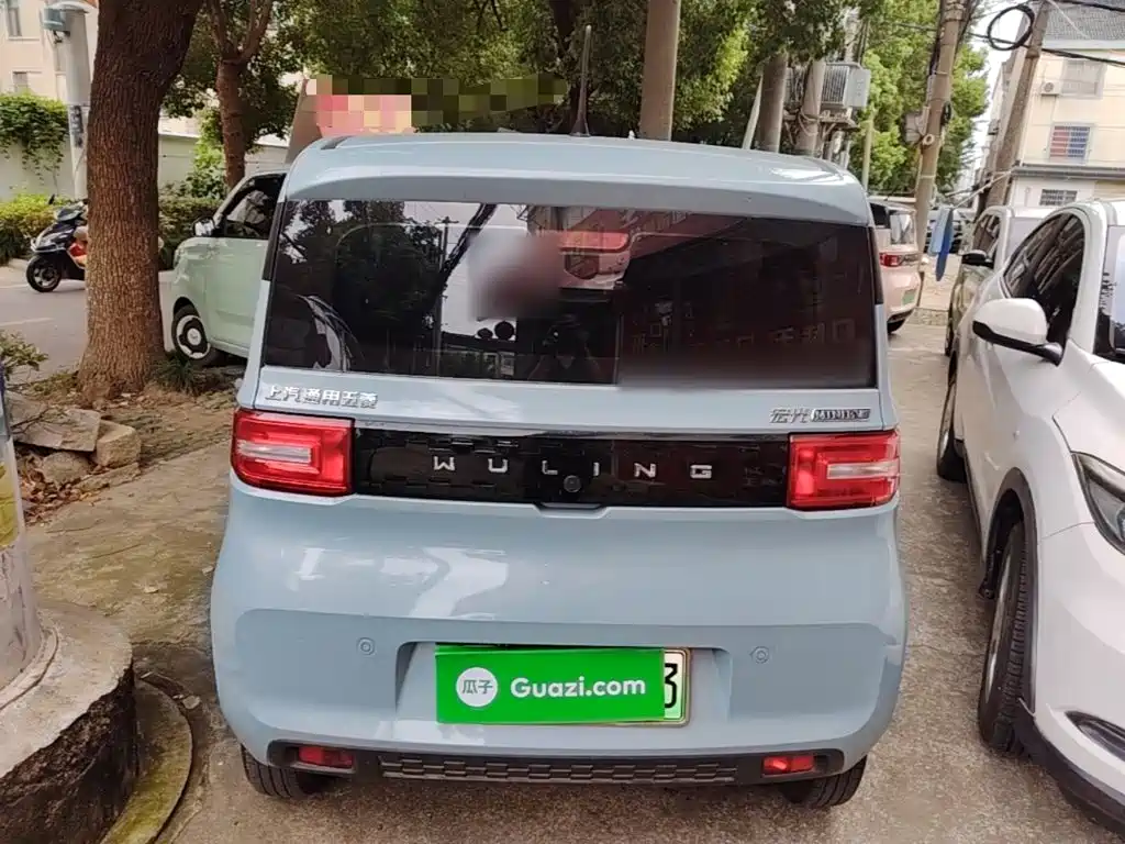 Wuling MINIEV — миниатюра 6
