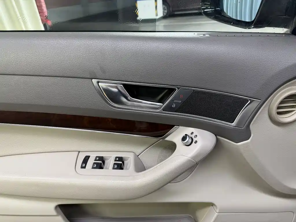 Audi A6L — миниатюра 15