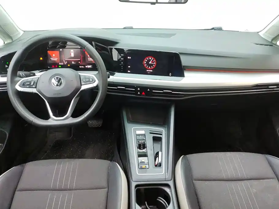 Volkswagen Golf — миниатюра 12