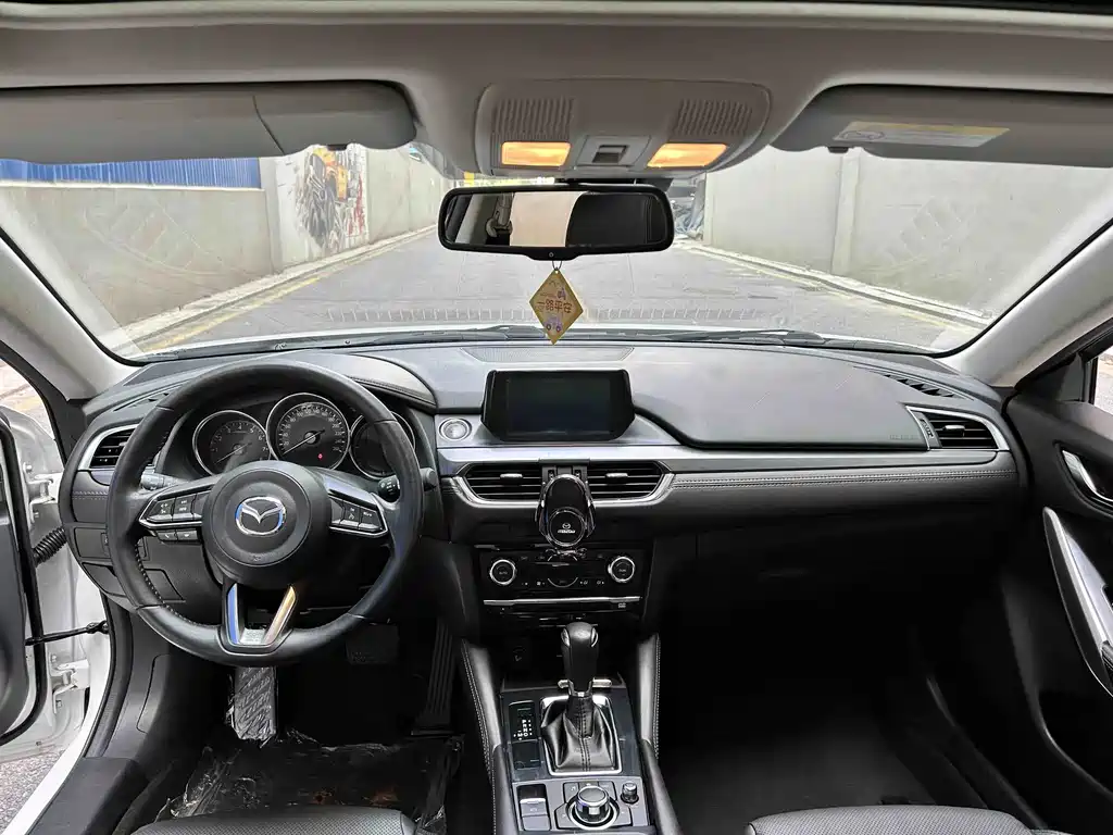 Mazda Atenza — миниатюра 5