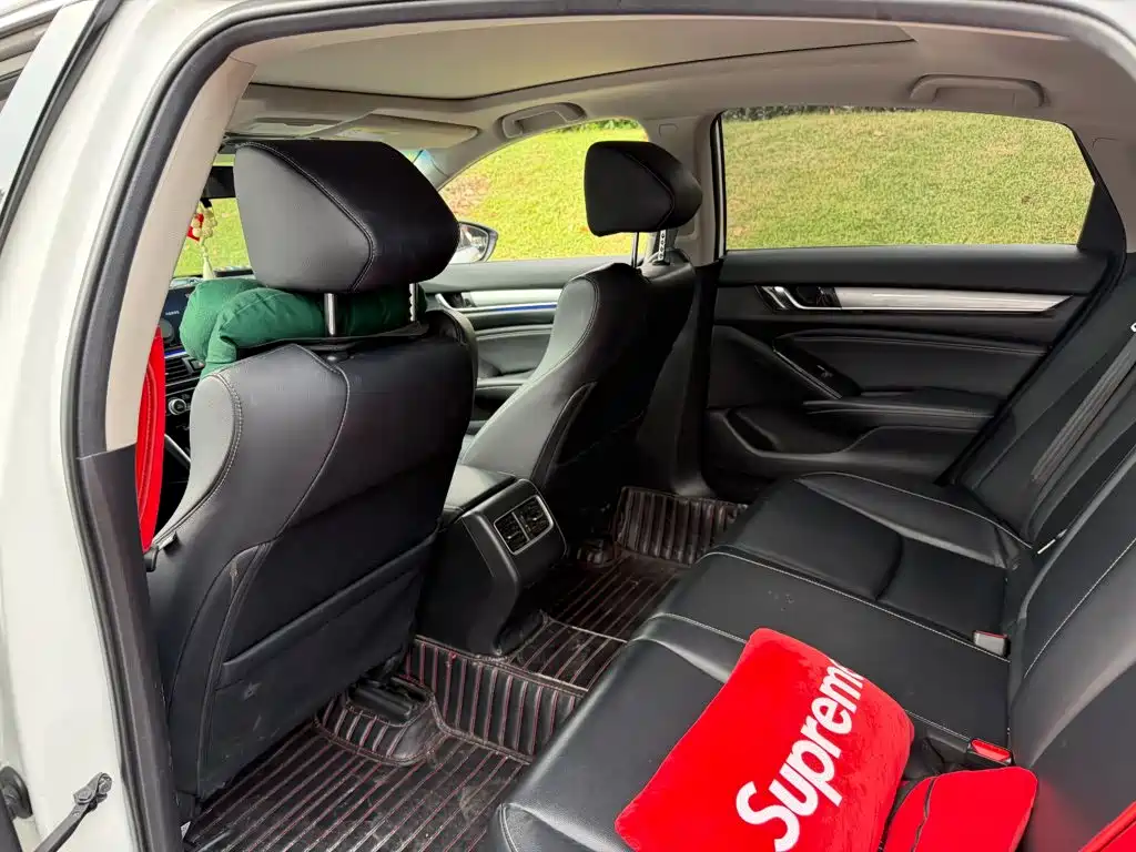 Honda Inspire — миниатюра 11