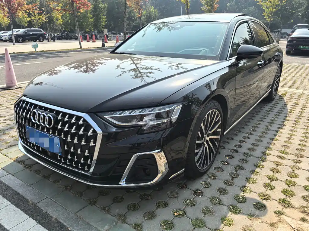 Audi A8 2023 A8L 55 TFSI quattro Flagship