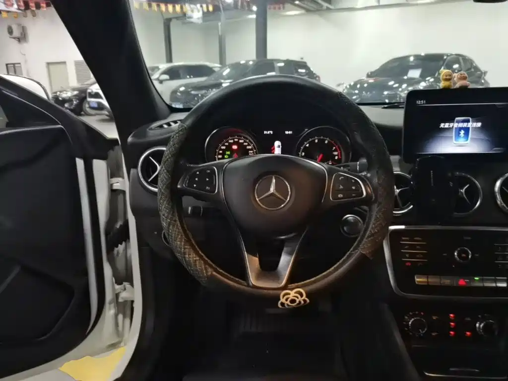 Mercedes-Benz CLA (Import) — миниатюра 11