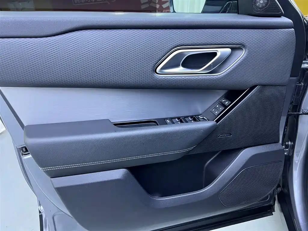 LAND ROVER RANGE ROVER STAR PULSE