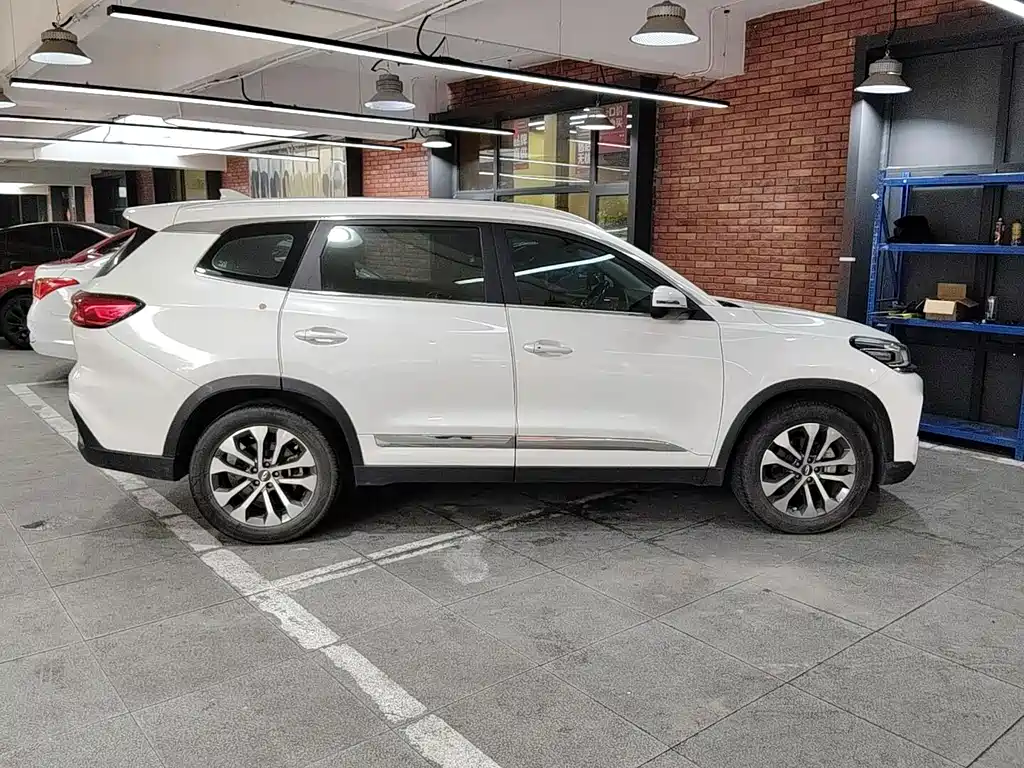 Chery Tiggo 8 — миниатюра 5