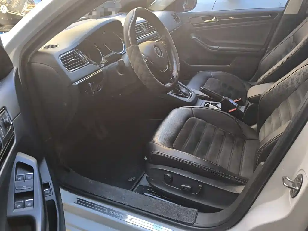 Volkswagen Sagitar — миниатюра 17