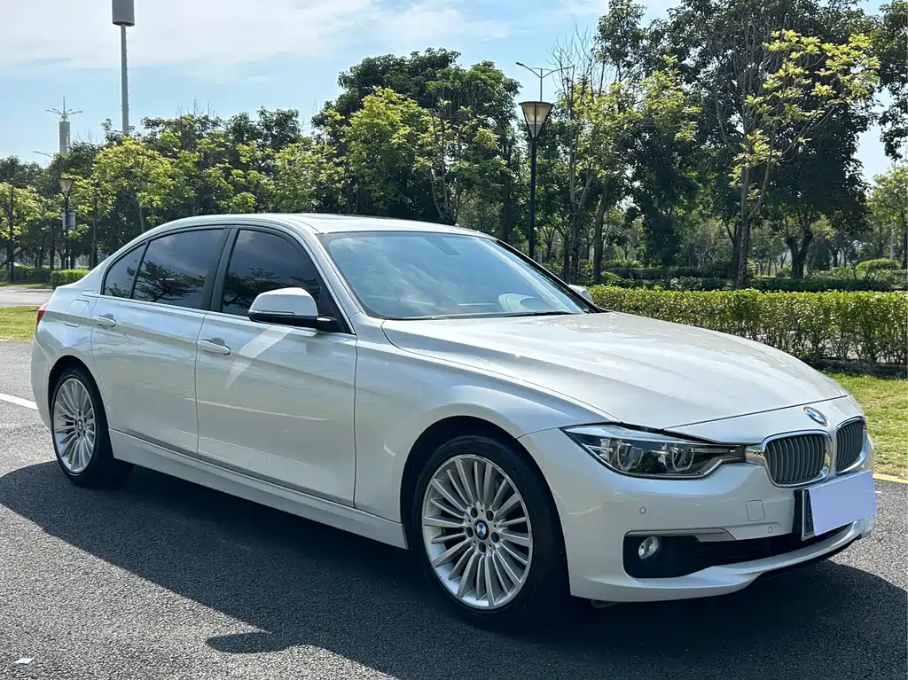BMW 3 Series — миниатюра 3