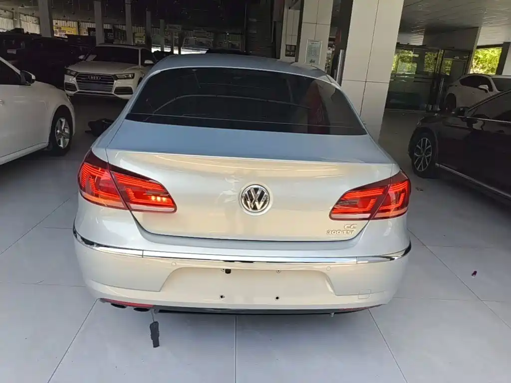 Volkswagen CC — миниатюра 6