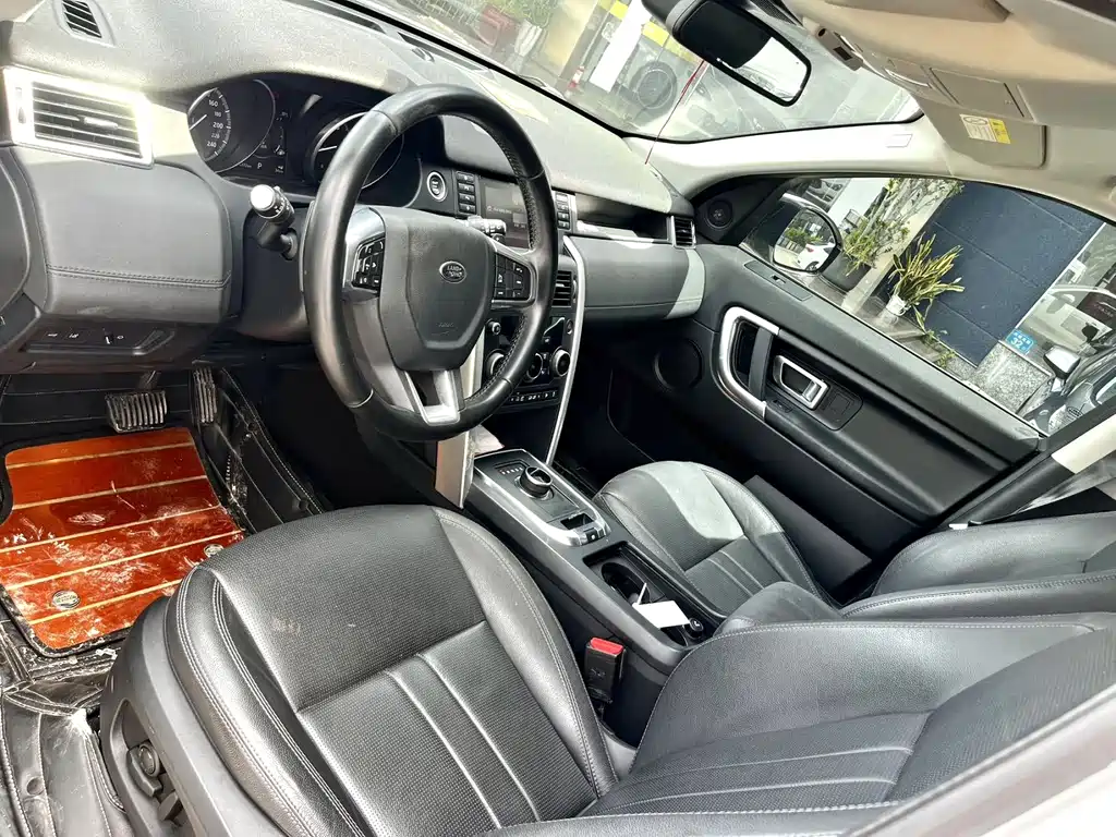 Land Rover Discovery Sport — миниатюра 7