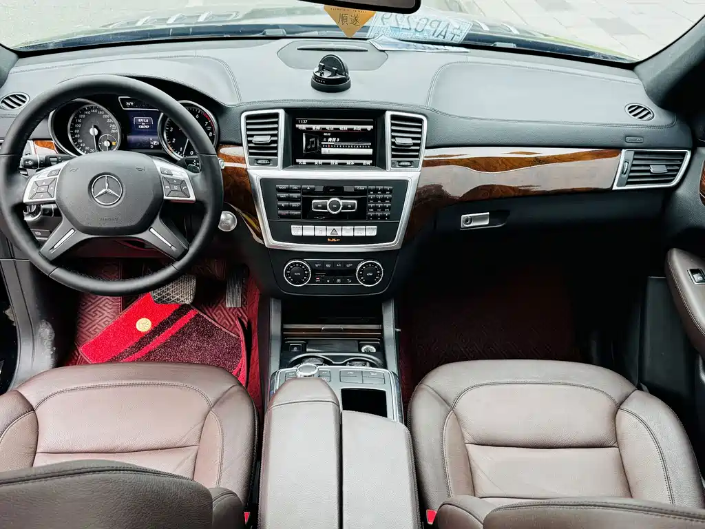Mercedes-Benz GL-Class — миниатюра 4