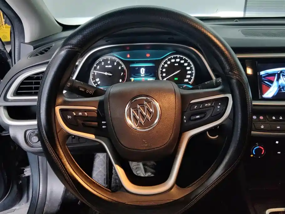 Buick Excelle — миниатюра 15