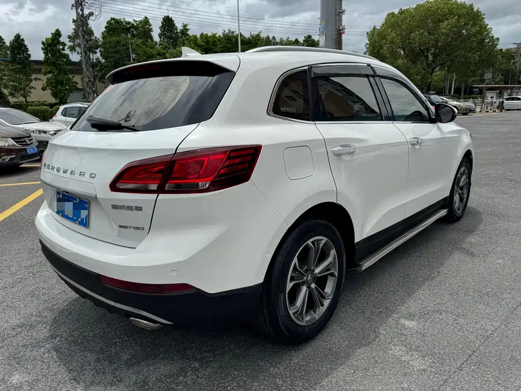 BORGWARD BAOWO BX7