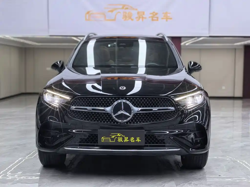 Mercedes-Benz GLC 2023 GLC 260 L 4MATIC Luxury 7 мест