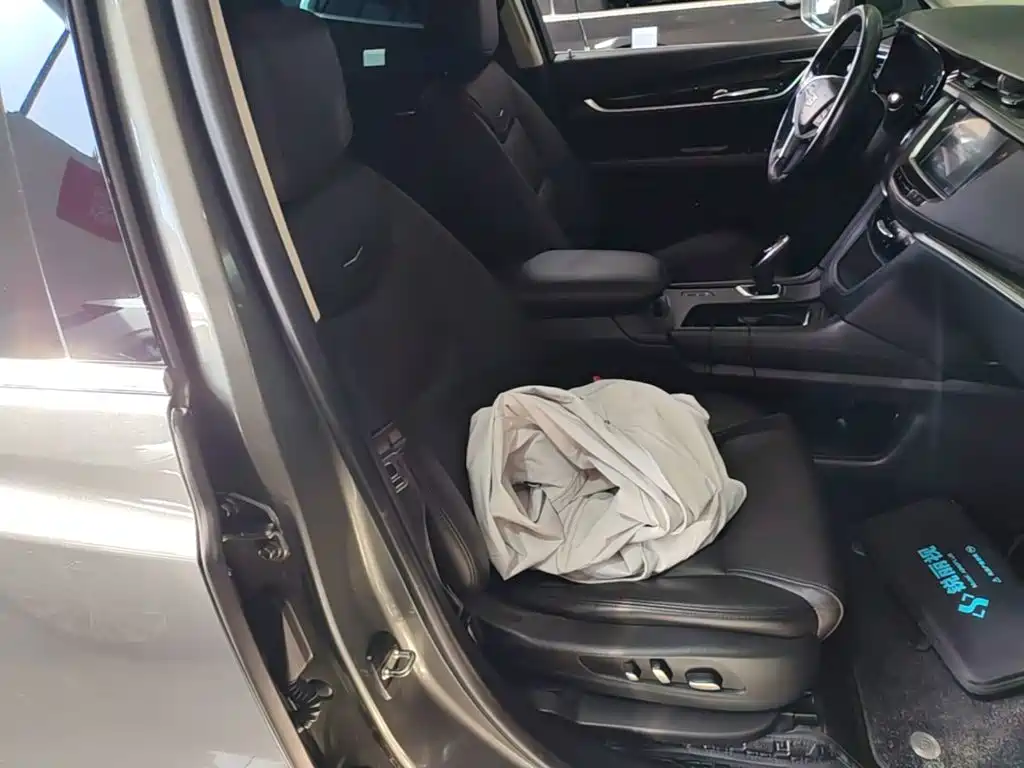 Cadillac XT5 — миниатюра 25