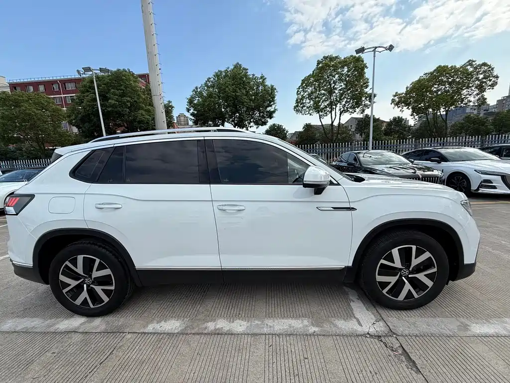 Volkswagen Tayron — миниатюра 4