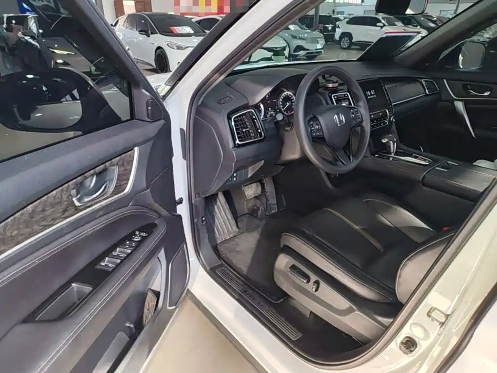Honda UR-V — миниатюра 16
