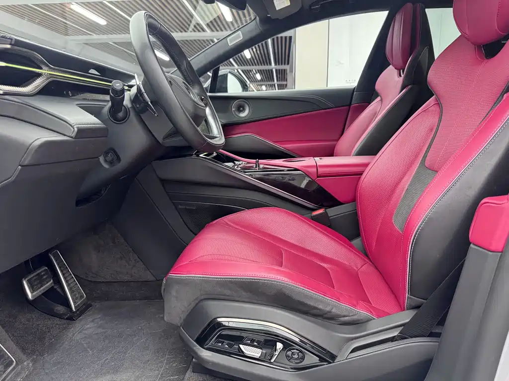 Lotus Eletre — миниатюра 4