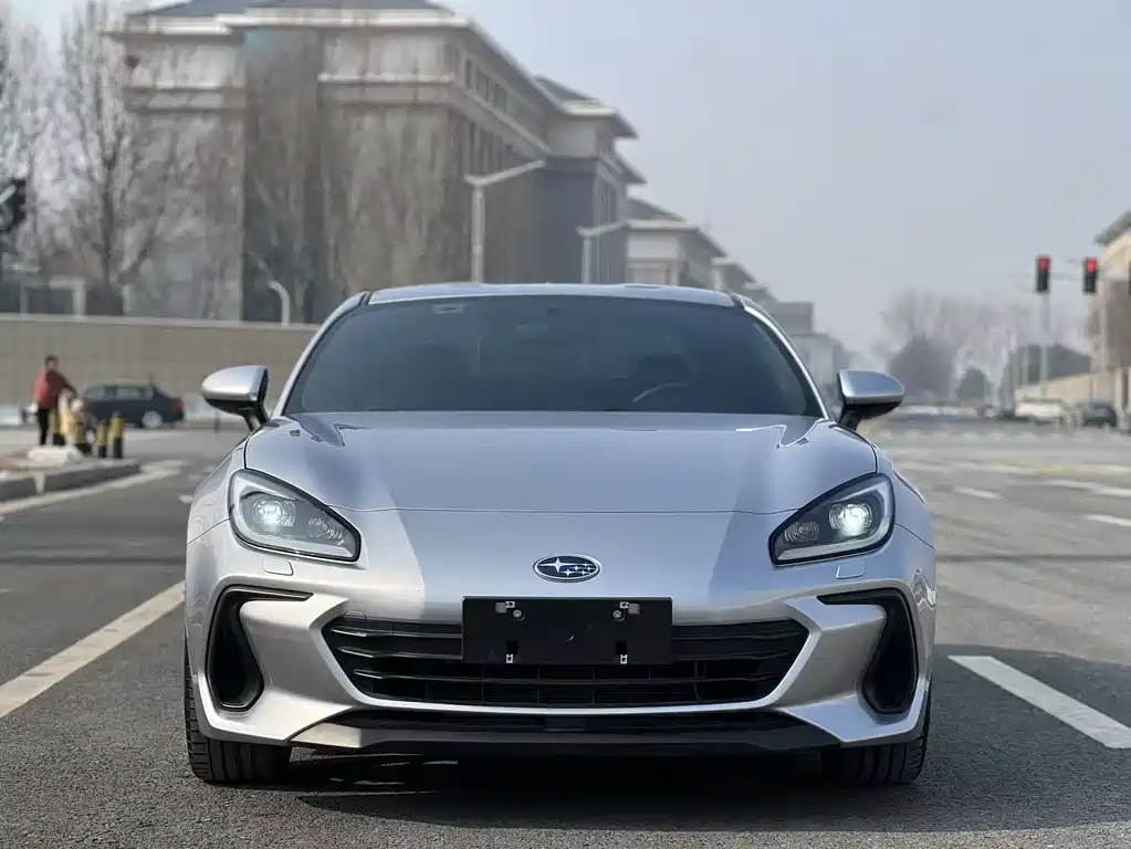 SUBARU BRZ